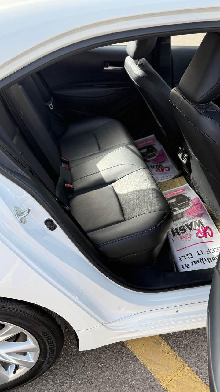 للبيع تويوتا كورلا 2025 هايبرد
ماشية 43 ألف كم
اللون أبيض 🤍
رقم بغداد
كفالة عامة سارية
نظيفة جداً، استخدام شخصي
اقتصادية بالوقود وتحمّل عالي
فحص بأي مكان
السعر: 155 قابل للتفاوض للجادين فقط.
رقم الهاتف *********** بغداد, العراق
