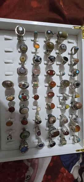 محابس للبيع
جمله ومفرد
***********
