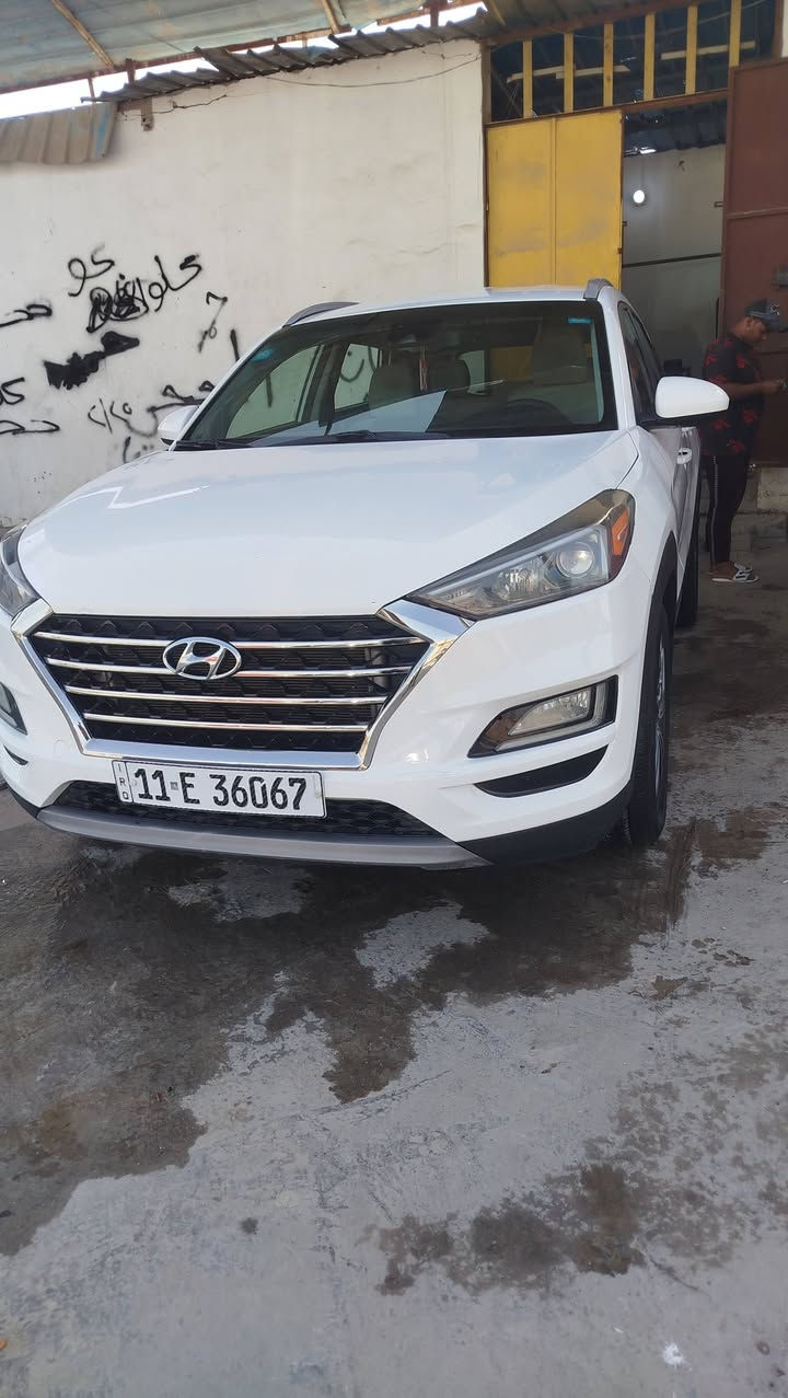 سلام عليكم توكسان 2021 للبيع مكاني بابل رقم بغداد دولي سياره جاهزه كير مكينه حداده تبريد تخم تاير ويل كب كله جديد 
سياره حادث جاملغ وبنيد سعر سياره 160 وبيه مجال بسيط 
***********
