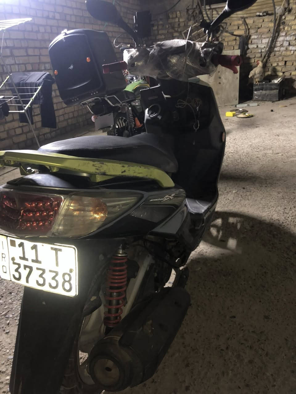 السلام عليكم سكنس فحل مرقم رقم بغداد تحويل ثاني يوم ب اسمي الدراجه شلعه ومعدل لاتبخير ولا نضوح مكينه اول فتحه الهة مكاني بغداد الغزالية للأستفسار *********** السعر 2 و300
