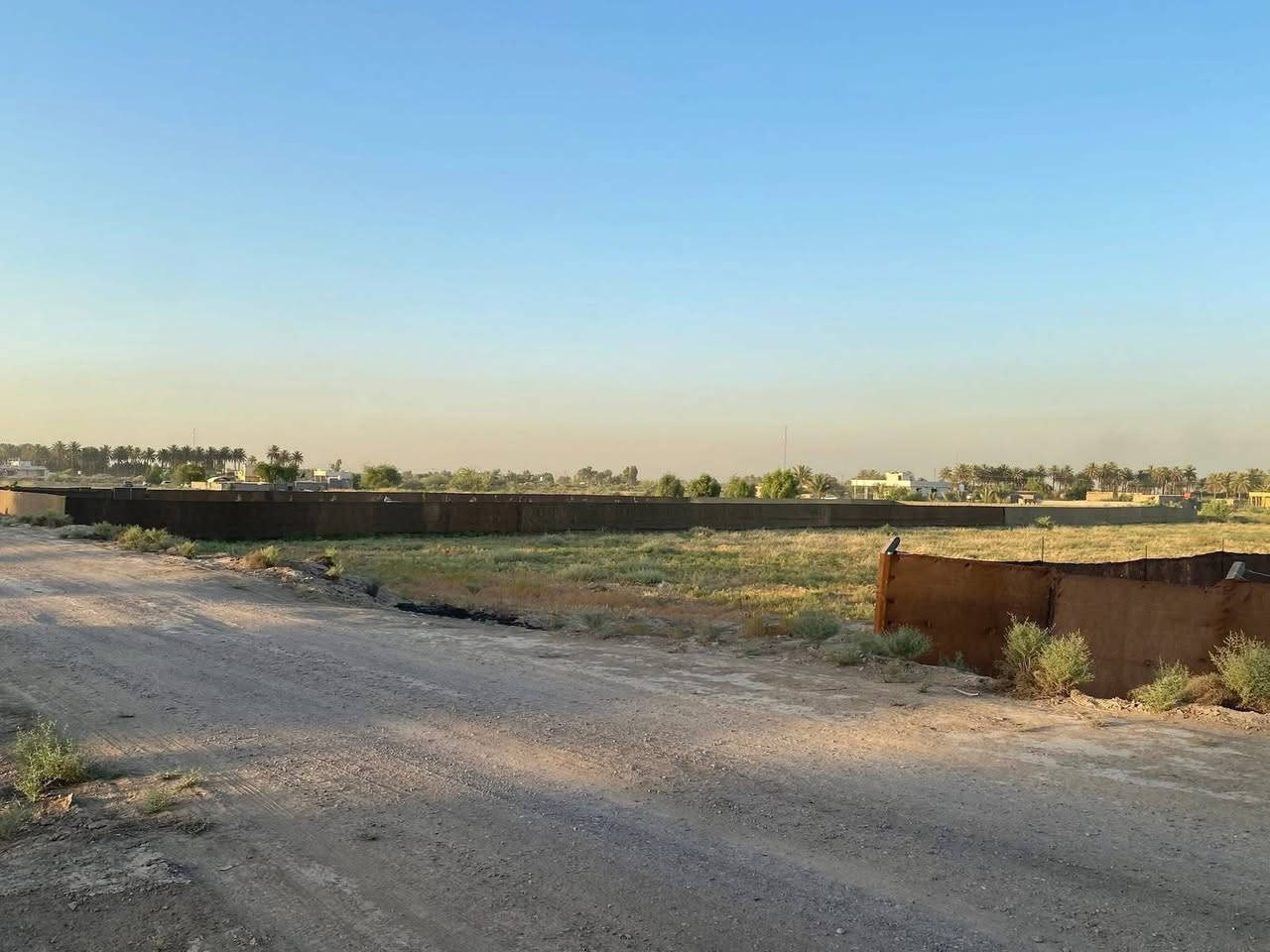 دونمين طابو المحمودية باسمنا بغداد اتجاه الدولي
الاتصال  على صاحب الارض ***********

دونمين طابو زراعي سند 25 يقع بغداد قرب الدولي للجسر الرابع جاهزة مزرعة او مخازن  او سكن لكونها بداية المنطقة وبجانب المحلات والمدارس تحويلها في طابو بغداد المحمودية كما تبعد ربع ساعة عن الطابقين
