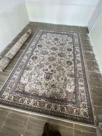 فرش ايراني • ٧٠٠ شانه • ٢٫٥×٤ م