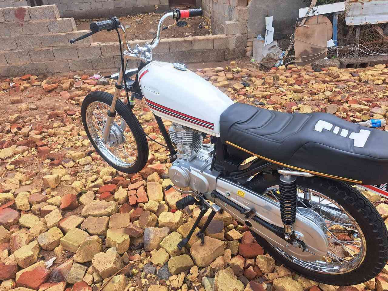 سلام عليكم دراجه اوراق اسكنر السعر ٦٥٠                        ***********
