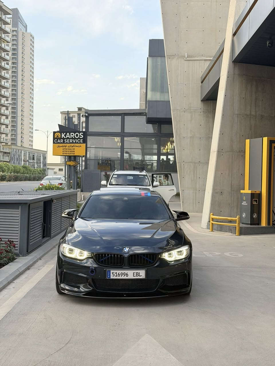 السلام عليكم حبايبي
2016, 430i 

حجم 430i

محرك 2000تون تيربو

سعر 166$ 

2قتعه صبغ 

 بونيت صبغ   و جاملغ  شبر بعد مكفول من صبغ 

كفالة لغد شاصي

بدون ارباك 

كفاله كير محرك 

كهربائيات كله شغال

ماشيه  ١٤٠

محدث M

المواصفات

1/1  فوول فوول 

داخل مشمشي

بصمه

فتحة

رادار 

ستيرن M

شاشة 

كاميرا 360

تحكمات ستيرن

كشنات تدفئة

كشنات كهرباء خزن

سايد بريك عصى

مري كهرباء

مري قلاب R

ابواب بصمة

لايت داينمك اوتو

ويل BMW اصلي

سستم سماعات harmand kardon 

شاشة اعطال

حساسات خلفي امامي

ماسحات اوتو

تركشن تزحلق

انظمة قيادة عدد5

شفتات ستيرن

مكان جمجمال  سليمانيه ***********
