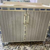 للبيع 250الف 07710139171