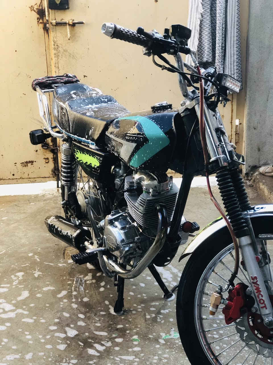 ‏400 وبي مجال ‏أنا يريد خلي راسلني على الفيس ￼￼


**إذا كنت صاحب هذا الإعلان وتريد حذفه لأي سبب، رجاءا أرسل رسالة إلى الدعم الفني**