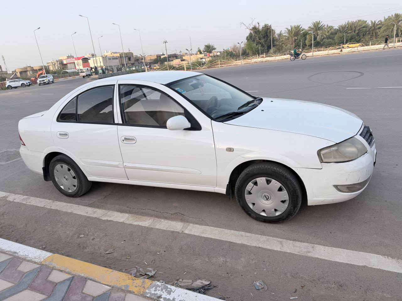 نيسان سني موديل ٢٠١٢ رقم ذي قار حره سنويه بسمي بسمي مكفوله من الضربه والتبديل والفتح بيه رشات صبغ بصيطه جدا تجميل وكتاب الفحص مرفق بلمنشور مكينه كير كفاله حداديه حلوه تخم تاير جديد كهربائيات كله شغاله السعر ٨٥ وبيه مجال للشراي مكان السياره الناصرية الشطره ***********

