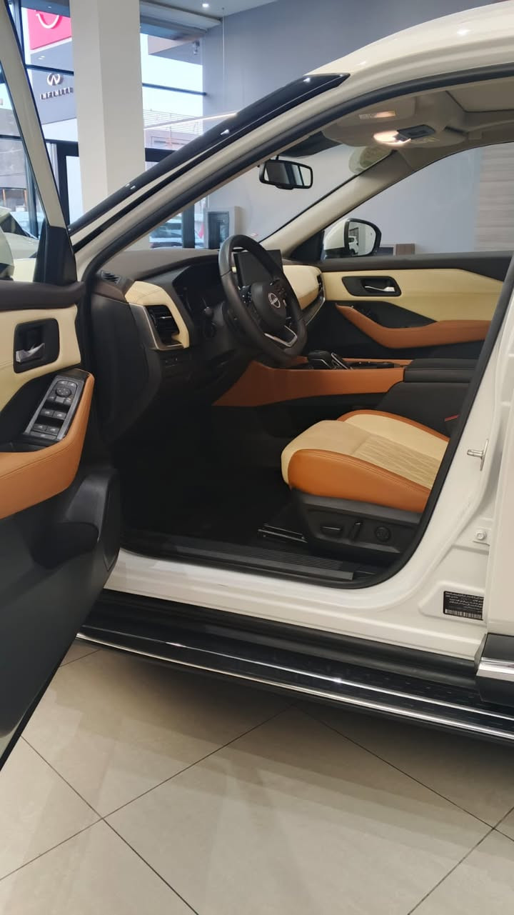 🚘 للبيع | نيسان إكستريل SV موديل 2025 🚘
فرصة مميزة لامتلاك سيارة نيسان إكستريل SV 2025 لوحات أربيل.
✅ الموديل: 2025
✅ الفئة: 7 راكب  SV
✅ الحالة: صفر كيلومتر
✅ اللون: ابيض
✅ المواصفات: 
1. رادار امامي.
2. كاميرات محيطية 360 درجة.
3. نقط عمياء.
3. تشغيل عن بعد.
4. حساسات امامية وخلفية.
5. بصمة تشغيل ودخول ذكي.
6. تعتيم ذاتي.
7.كشن كهرباء.
8. ويل 18 انج.
9. 2.5 لتر بقوة 188 حصان.
10. فتحة سقف بانوراما.
📞 للتواصل والاستفسار: ( *********** )

للمهتمين، يرجى التواصل واتساب أو الاتصال مباشرة.
