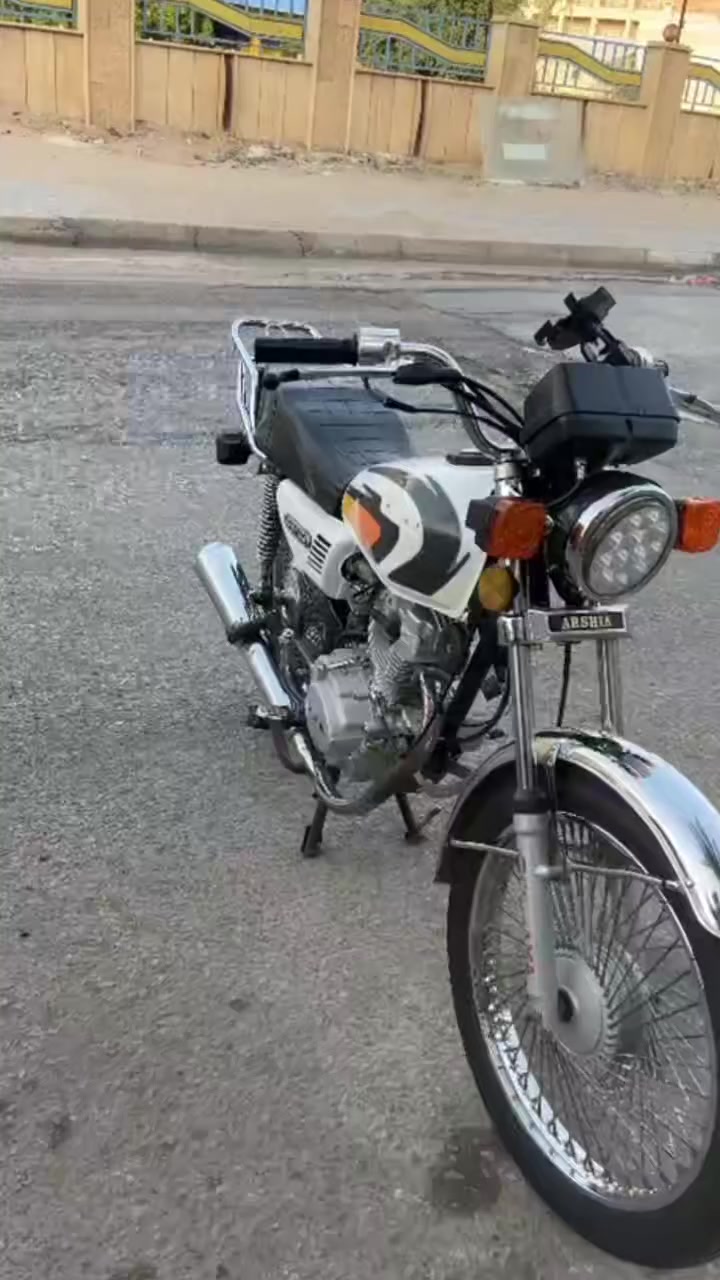 سلام عليكم  ربعه كير  البيع وراق استنساخ مكان كربلاء  575 وبيه مجال ***********
