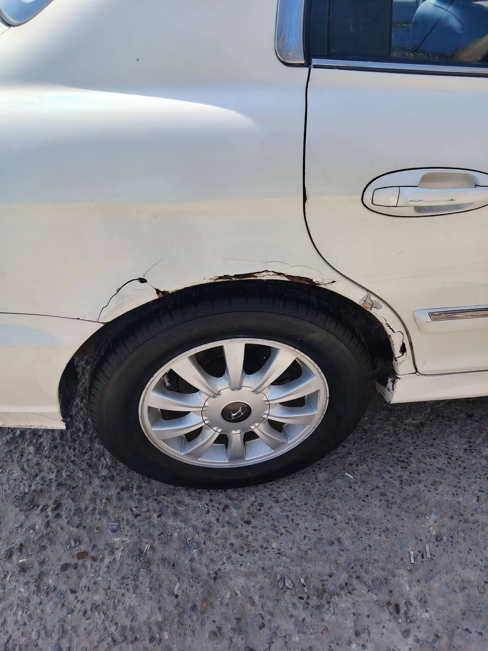 تحيه طيبه سوناتا وفود ٢٠٠٤ وارد أمريكي ٦ سلندر كير ومحرك وحداديه شرط تبريد وتدفئه شغال تخم تاير جديد بغداد بأسمي سعر 64 وبيها مجال مكاني بغداد البياع هاتف ***********
