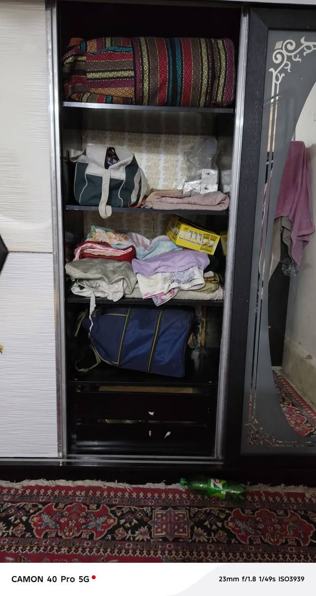 ***********
كنتور تركي للبيع سعر 200 عنوان كربلاء حي العامل مع النقل
