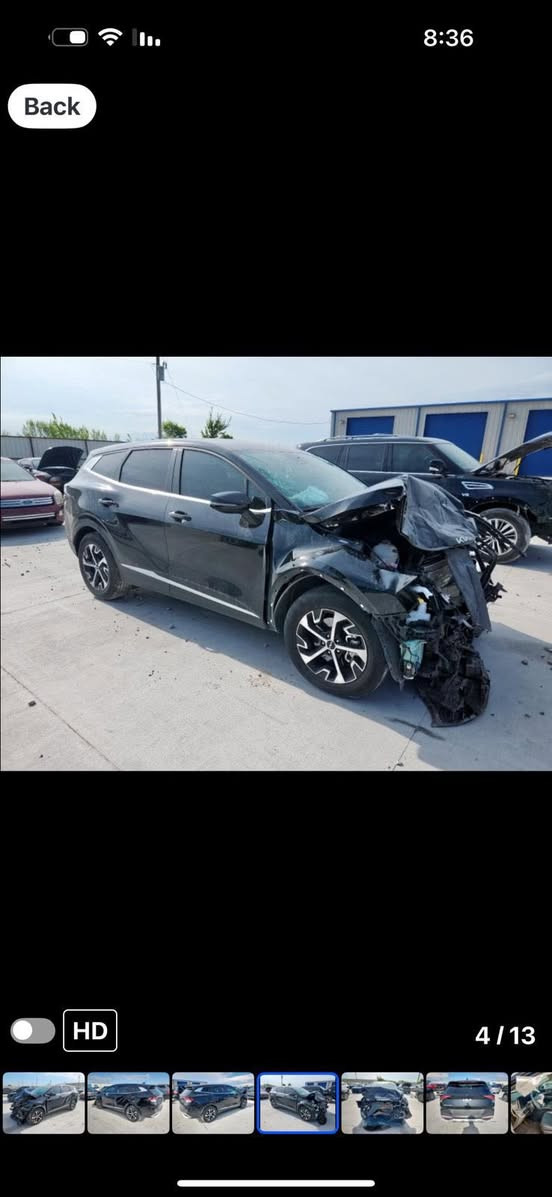 السلام عليكم 
كيا سبورتج 
2024
EX
حادثها موضح بالصور 
السيارة موجودة بالحرة 
تدخل كتاب شهداء 
السعر 115 مطروحة بالحرة بيع او مراوس بسيارة بالعراق 
*********** اتصال 
*********** واتساب
