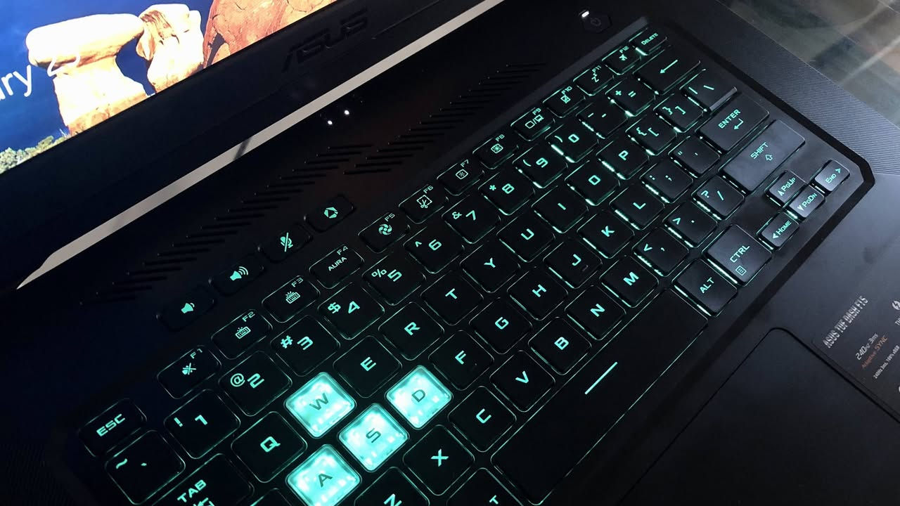 لابتوب ASUS
‏الموديل ASUS TUF F156PM
‏المواصفات:
‏✅الشاشة: FHD 15.6 144HZ
‏✅المعالج: core i7 11800H 
‏✅الرام: 8GB قابل للتطوير
‏✅الهارد:  Nvme.SSD 512GB
‏✅كارت شاشة: RTX 3050TI 80W 
‏
‏الابتوب نضافه 95% مستخدم شي بسيط كلش
‏بطاريه 3 ساعات  وهذا نسخه 80w مو 35w
‏ملحقاته شاحنه +ماوس+ جوستك
‏السعر ٨٧٥ الف 
‏
‏رقمي *********** موجود واتساب
