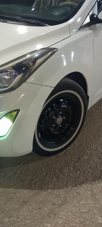 عندي ويل عادي بي تخم تاير جديد  مروس اريد ويل كب كروم 07815270131