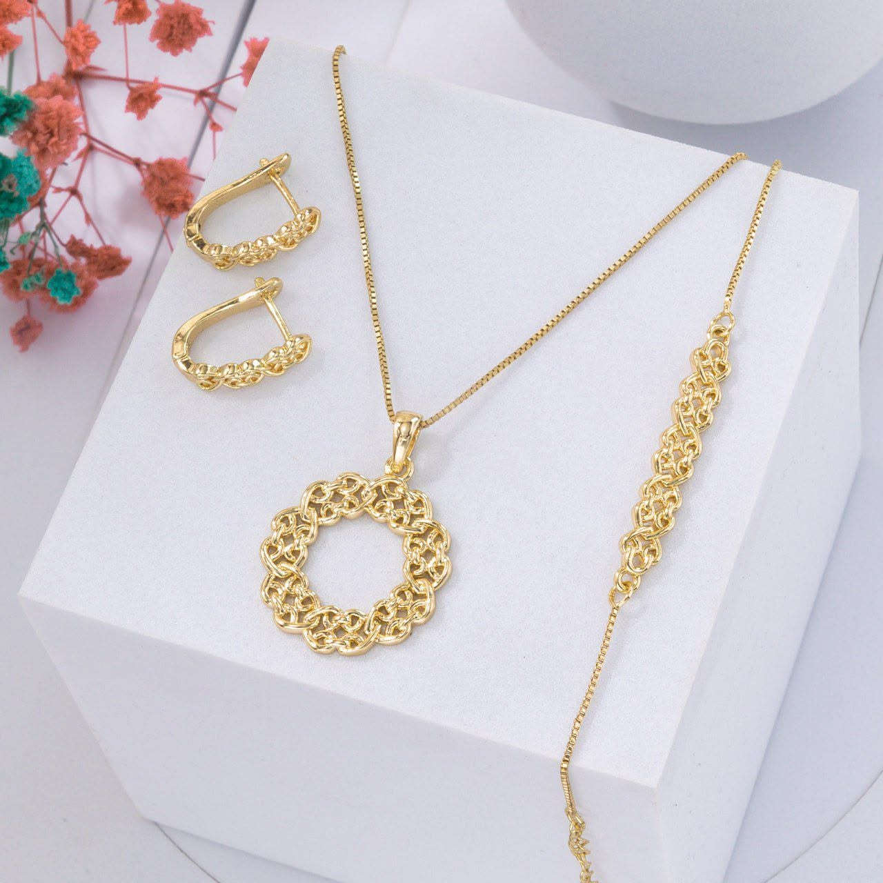 New collection 🌟
واش كتعرفو اللبسة ديالنا باش تكمل الأناقة ديالها اش خاصها؟🤔آه الأكسسوارات 😍حضرنا ليكم أكسسوارات بديل الذهب💎 كتعطيك إطلالة متميزة وشعور رائع 👑 تلبسوها في المناسبات وفي الخرجات وحتى فدارك تزيد من جمال المظهر ديالك🥳🥳🥳🤩🤩نساعدكِ باختيار القطعة المميزة لمناسباتك💖مع مجموعتنا الرائعة من المجوهرات بديل الذهب الأصلي 💎💍😍 *طقم سنسلة كورميط وحلقات* تشكيلة مختارة بعناية لأصحاب الذوق الرفيع 😎من البلاكيور الذي لا تستطيع التفريق بينه وبين الذهب ✨إوا استافدو دابا من العرض ديالنا شري ليك😉 و لي عزيز عليك🎁❤️🛒وحنا نوصلوها بأمان حتى ل بين يديك🛍️🛵‎إكسسوارات بديل الذهب بأعلى جودة💝بسعر جد مناسب فقط ب 199 درهم 🥳🥳توصيل متوفر لكافة مدن المغرب مجانا 🚛 عند وصول الطلبية من حقك تفريفي الطلبية قبل الدفع 📦 للطلب يرجى التواصل على الخاص📩


**إذا كنت صاحب هذا الإعلان وتريد حذفه لأي سبب، رجاءا أرسل رسالة إلى الدعم الفني**