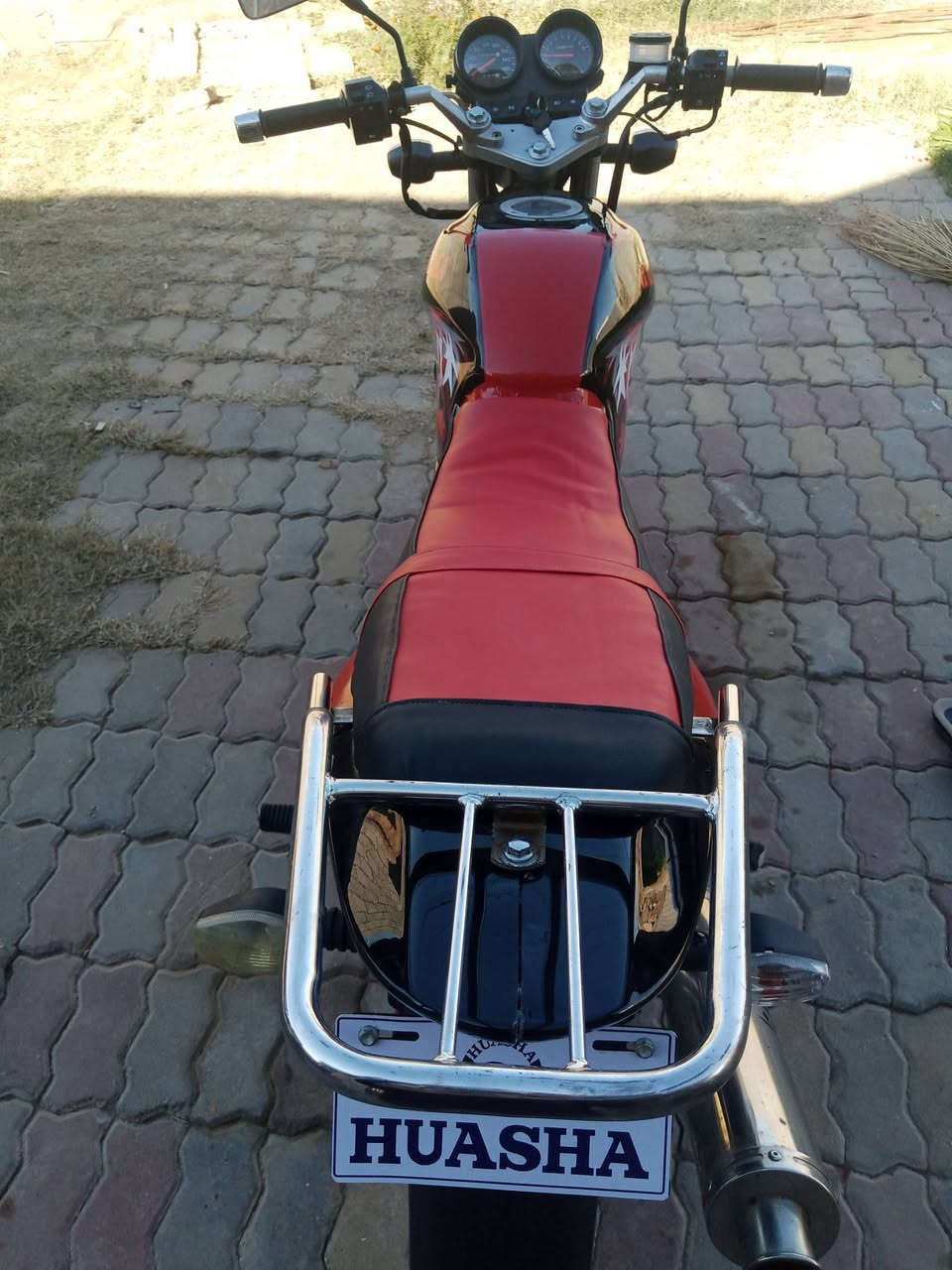 دراجه هيوشه للبيع موديل 2022(مسجل سنويه تحويل مباشر )محرك ما ممدوده، علي سبانه كهربائيات كلهه شغاله نشاط فول السعر 1350 مليون و350وبي مجال للشراي مو شراي لا تعلق وتكسر بحلال العالم مكان الرمادي الخمسه كيلو للستفسار ***********
