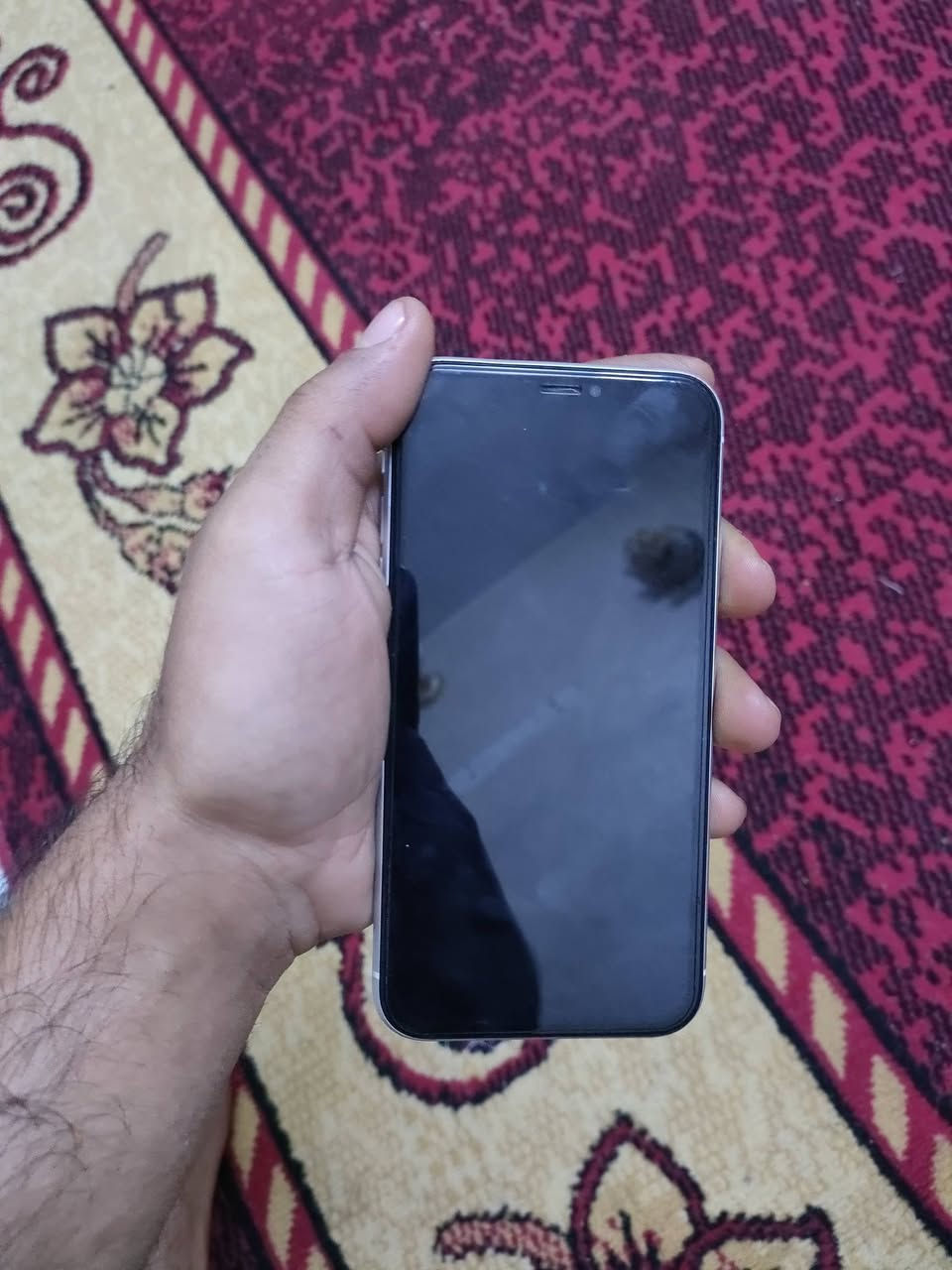 سلام عليكم شباب ايفون اكس ار البيع جهاز نضيف كلش مبدل فقط بطاريه اصليه الباقي مكفول كامرات فيس ايدي كله شغال مابي اي خلل ارجع وكول مكفول ذاكره 128 البطاريه 100 سعره 175 وبي مجال بصيط مكاني الكاضميه رقمي ***********
