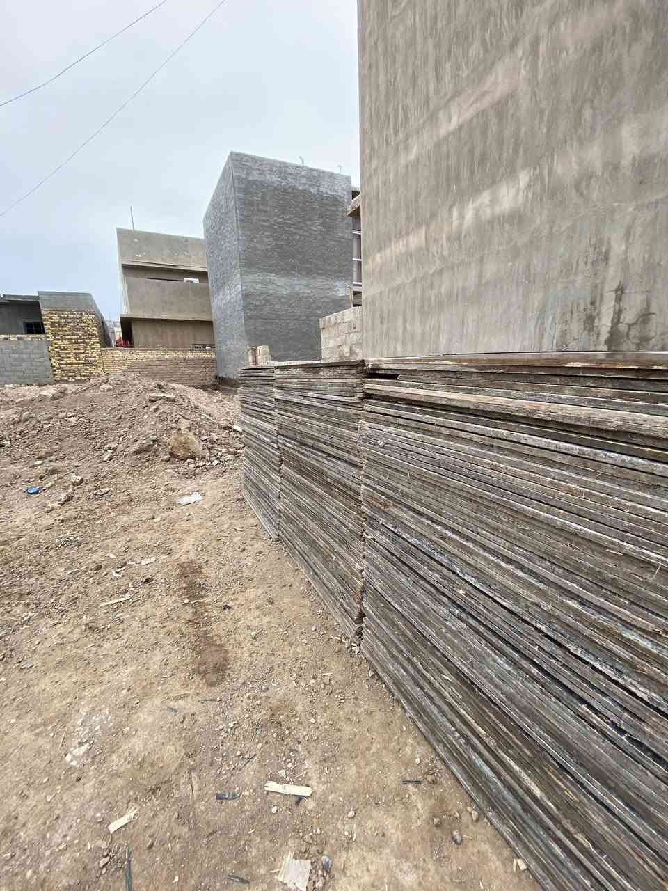 سلام عليكم بلاويد روسي درجه اولئ كيج 22 ستندر فقط كمية مفتوحه بسعر مناسب جداا مكاني حله للتواصل ***********//***********
