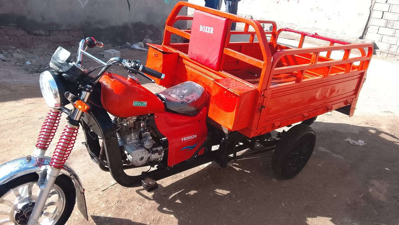 سلام عليكم ستوته  ادوات ادوات ما ناقصه اي شي كهربايت كله شغاله اشاير لاتايت جدد سلف شغال هورن  شاصي نضيف محرك ناعم كلش ستوته نضيفه كلش مكاني بصره قضا المدينه السعر 800وبيه مجال بسيط ***********
