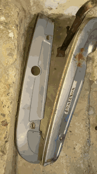 غراض دراجه ايراني لبيع قيم واخذ الي يعجبك كلشي موجود ستان نص - استان صفح-دبلات زوج -سنجيل وفرويل وغراضه - صواني زوجين -يده كهربيات شغاله -كابريرات ثنين ايراني وحده لكزز - عقلل لكزز - شفت ايراني ماشه -يده نمره -صفحيات زوج اسود -زوج ابيض-زوج -ازرك وبعد اكو غراض قيم واخذ مكاني البصره الاصمعي رقم ***********
