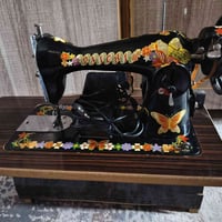 مكينة فراشة • أجهزة منزلية • للبيع