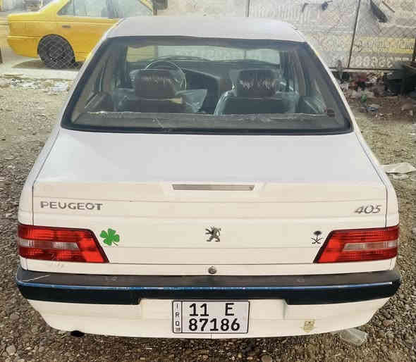 بيجو 405 ( لميس ) موديل 13. رقم بغداد  الانكليزي الدولي 

كير مكينه مكفولات. صدر امامي وخلفي جديد. تخم تاير جديد 

تبريد ثلج. كهربائيات كلهه شغاله. سياره كولش جديده. 

 داخل جديد على وضع الشركه. ترايهه مال زيروا. 

كفاله عامه لا ضربه ولا تبديل ولا خياسات. بيهه فقط الهلالات 

الخلفيه بيهه صبغ. فقط. باقي كله على وضع الشركه. 

مكاني بغداد البياع الشرطه الخامسه. السعر 46. بيهه مجال 

***********
