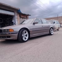 بي ام دبليو 740 • V8 • فول اوبشن