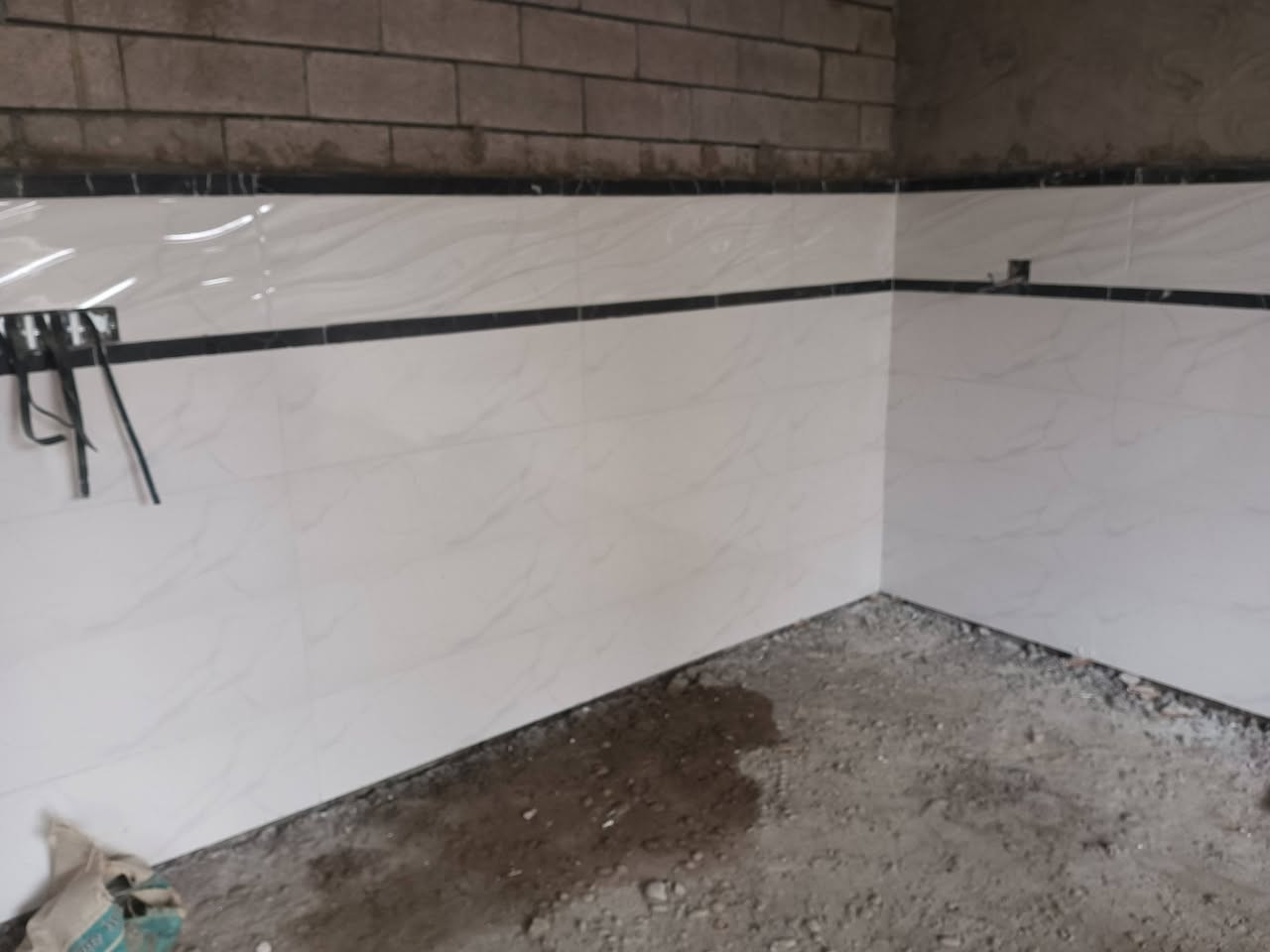 جزء من شغلي سيراميك كاشي بورسلين ازاره بايات حجر قرص مرمر كرانيت استفسار 📲 ***********==***********
