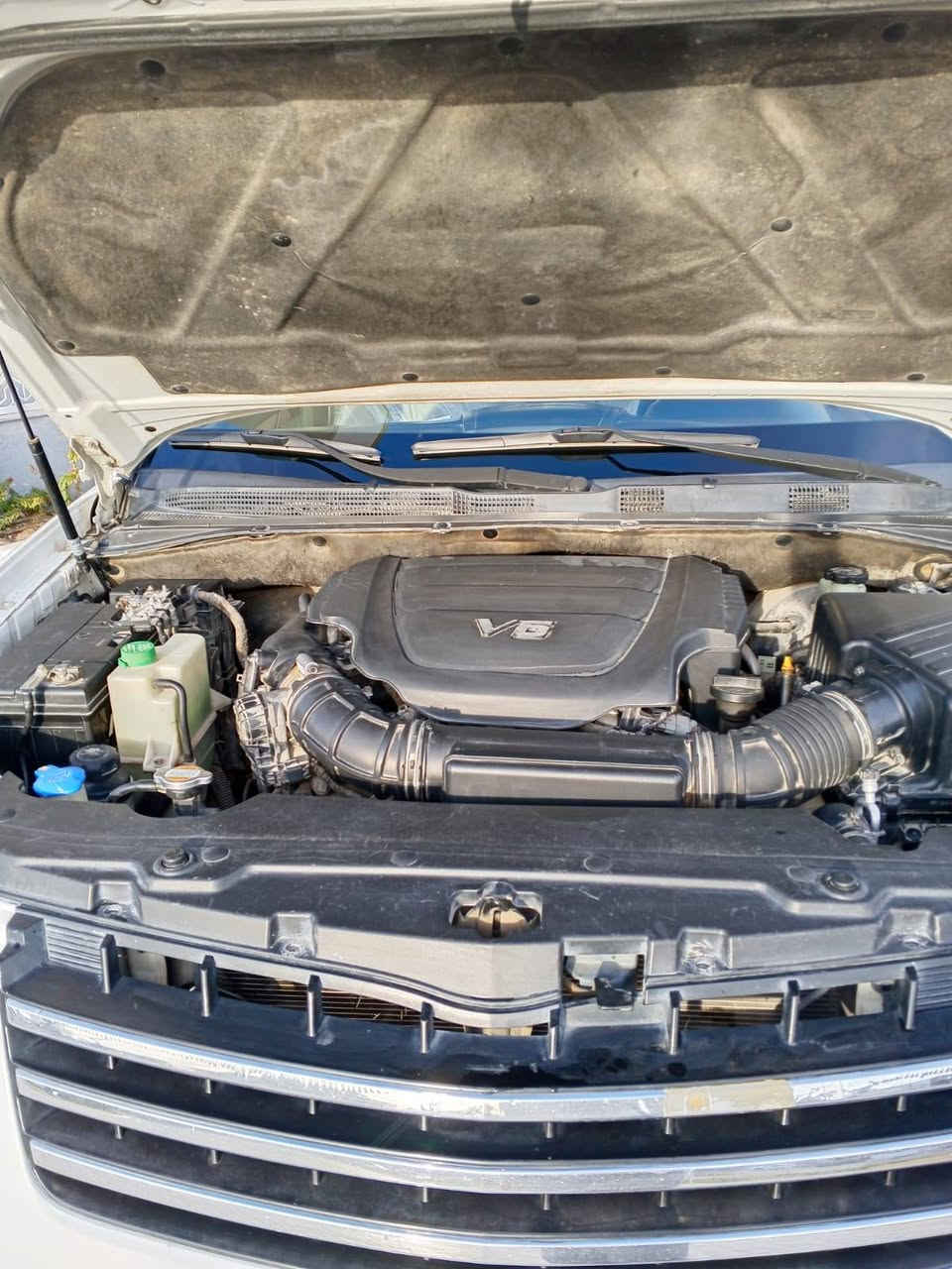 سلام عليكم كيا مهافي رقم بغداد للبيع شرط التحويل موديل 2010 سياره خليجية فول مواصفات مكفوله من الضربه والصبغ كير ومحرك صدر تبريد تخم تاير كله خير من الله السعر 148 بي مجال مكان السياره بغداد حي الحسين قرب جسر العامريه للأستفسار.***********
