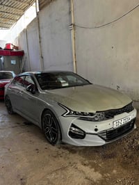 k5 موديل 2023 GT محرك 2500تيربو السياره فول موصفات تبريد قطعتين بنورام...