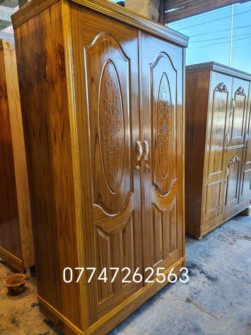 كنتور 2 باب شغل مضبوط ارضيه بلوك رف 60 خشب سير جديد شغل مضبوط توصيل دخل #البصره فقط *********** البصرة, العراق
