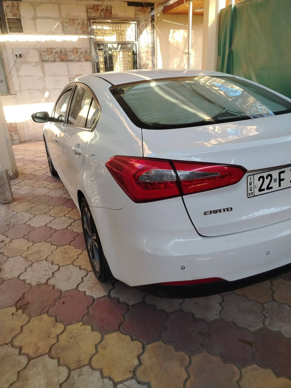 كيا سيراتو 14 ابيض رقم اربيل بيه بارد بالباب خلف الصدر بيه صبغ بالچاملغ فول مواصفات تبريد ثلج اقتصادية جدا واعتماديه ماشيه 250.000كم السعر 110 وبيه مجال بسيط للاستفسار *********** كربلاء الحر
