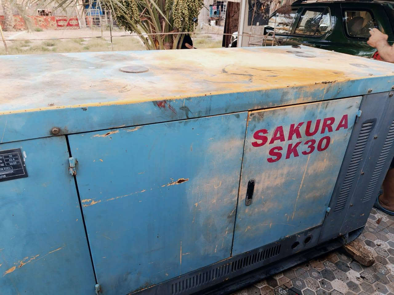 للبيع مولدة يابانية أصلية Sakura SK30 🔥
فرصة لأصحاب المحلات والمشاريع والمنازل الكبيرة، مولدة قوية ومجربة وجاهزة للعمل.
✅ صناعة يابانية
✅ قدرة 30 KVA (حوالي 24 KW)
✅ كاتمة للصوت (Silent)
✅ كهرباء 220 / 440 فولت
✅ مناسبة للتشغيل المستمر والأحمال المختلفة
✅ جاهزة للفحص والتجربة أمام المشتري
المولدة معروفة بقوة التحمل والاقتصادية بالاستهلاك مقارنة بالأنواع التجارية المنتشرة في السوق.
التواصل /
***********
***********
