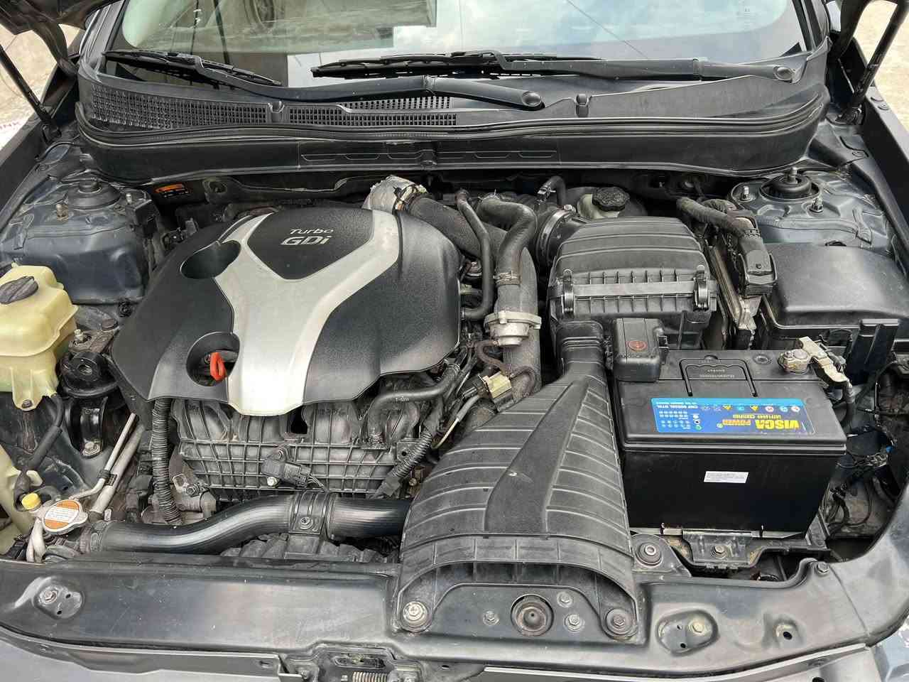 سوناتا 2014 وارد أمريكي محرك 20 توربو السيارة فول مواصفات limited مكان السيارة بغداد الكرخ حادثها جاملغ امامي وخلفي بدون دواخل السيارة بأسمي 
السعر 110 
هاتف ***********
