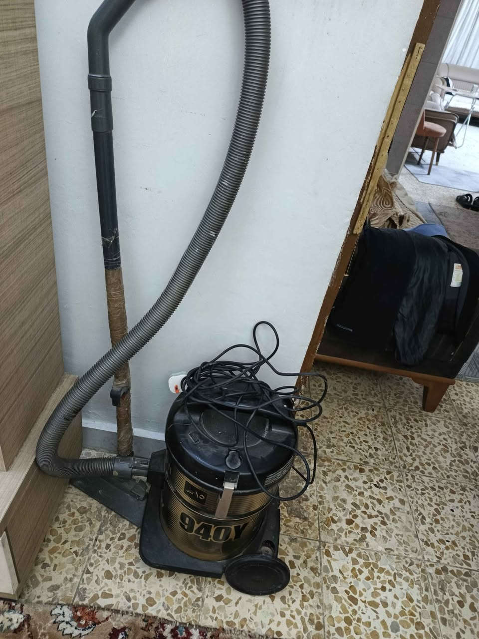 مكنسه كهرباىيه ممتازه سرعه في التنظيف ماركه هتاشي بغداد, العراق


**إذا كنت صاحب هذا الإعلان وتريد حذفه لأي سبب، رجاءا أرسل رسالة إلى الدعم الفني**