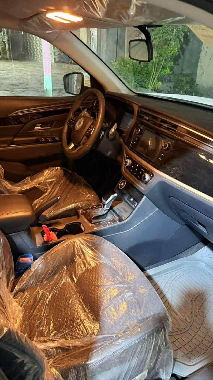 تم تنزيل سعر بسبب الضرف
سونك يونك 2025 كوراندو زيرو استلام شركة ما ماشية بعدهي فول مواصفات 
محرك 1500 تيربو 
فتحه
اشاير مري
تحكم ستيرن
حساس امامي وخلفي
فول مواصفات للاسفسار لكثر خاص

السعر 27 مليون وبيهة مجال
بيع كلش مستعجل لان عندي عملية
مكاني ديوانية


**إذا كنت صاحب هذا الإعلان وتريد حذفه لأي سبب، رجاءا أرسل رسالة إلى الدعم الفني**