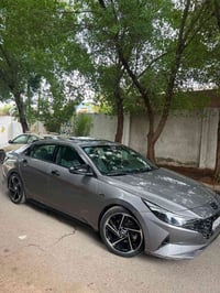 موديل 2023 فول مواصفات وارد امريكي مستعجل عل بيعه حادثهه بصور مبين سيا...