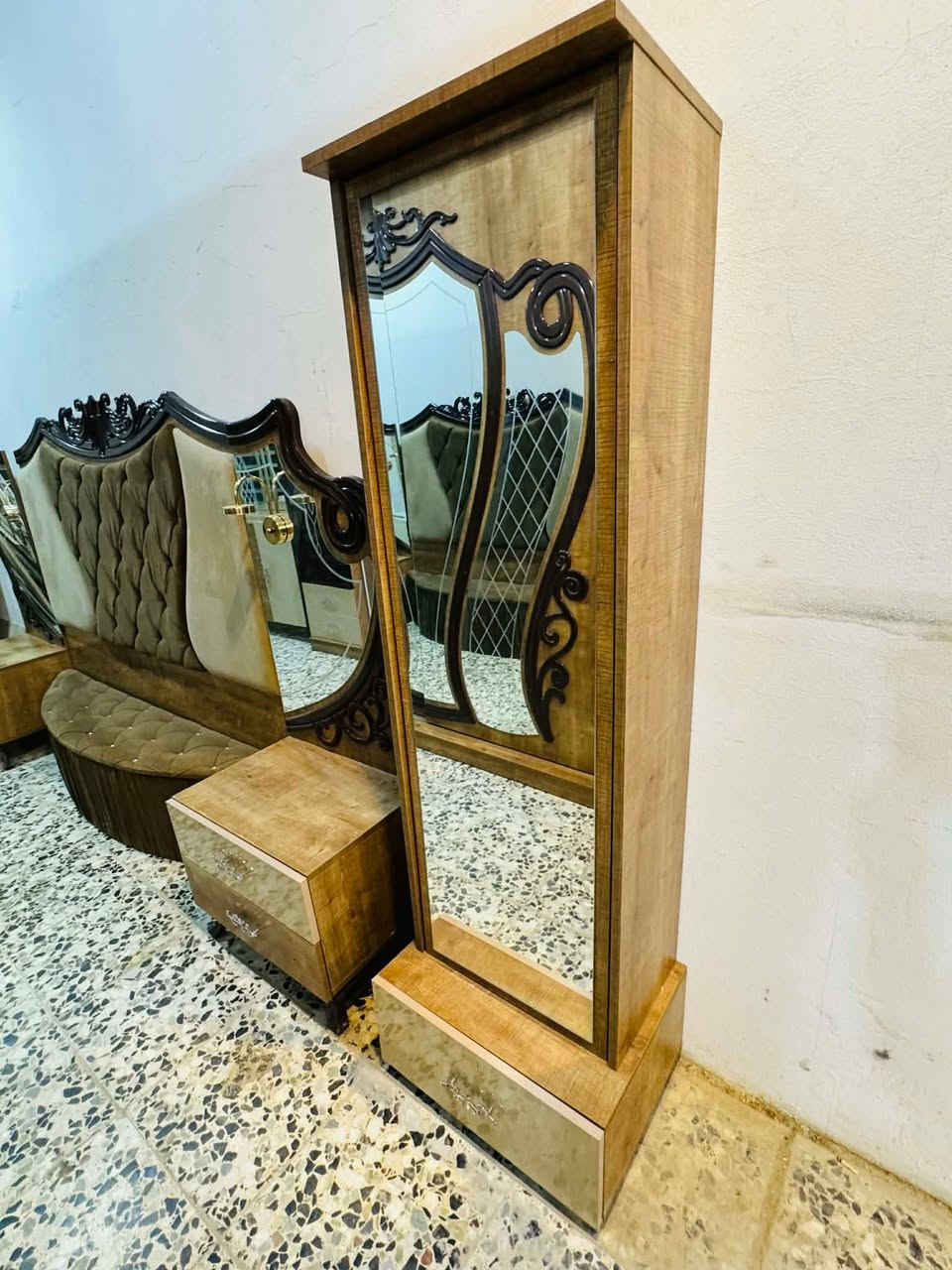 غرفه نوم تركيه نوم تركيه 8 قطع اخت جديده ضخمه وتخبل سعرهه 650 الف


**إذا كنت صاحب هذا الإعلان وتريد حذفه لأي سبب، رجاءا أرسل رسالة إلى الدعم الفني**