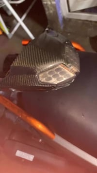 بك لايت ررياضي كاربون فايبرر مشلوع من دراجة مال معرض 07715269057 مكاني...