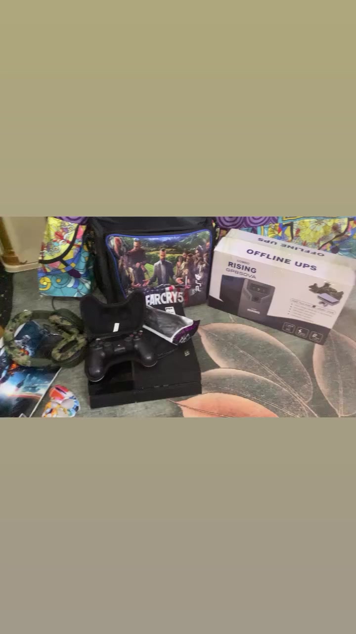 بلي فور مهكر للبيع فات شرط ما مفتوح بعده لوك بي ٨ العاب كلهن قوايت قابل يصير ١٠ العاب 

ذاكره 512
يو بي اس 850 امبير وياه 
جوستك 2 + حافضه مال جوزستك
+ سماعه 
استعمال اقل الشهر 
سعر 300 و بي مجال !
مكاني بغداد مدينه الصدر 
متواحد واساب رقمي ***********
