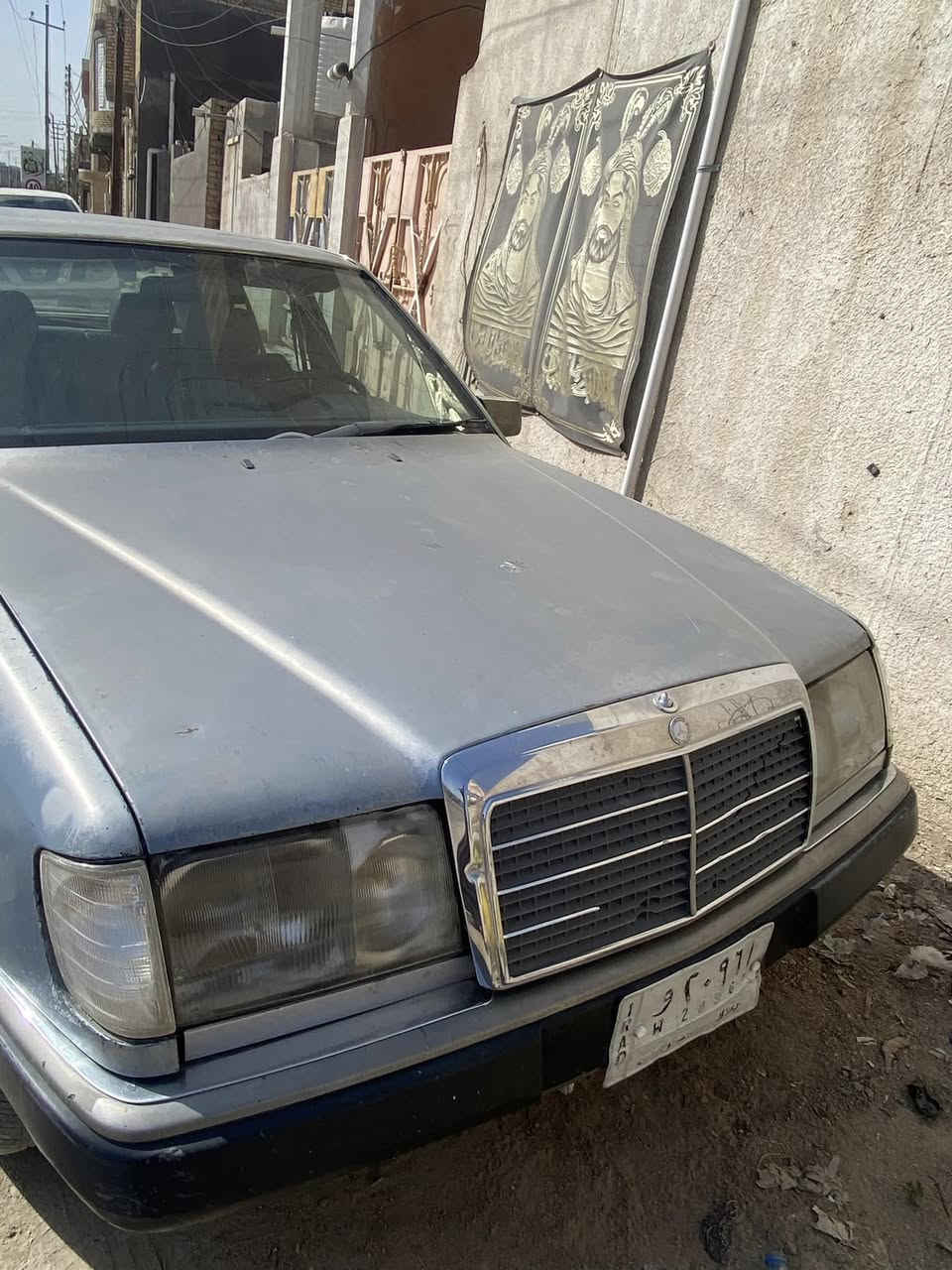 سلام عليكم مارسدس دب 1991مكينا 2500 بطه سياره  فول فتحه كشن جلد مكانه الناصريه المركز السعر تصل على الرقم ***********
