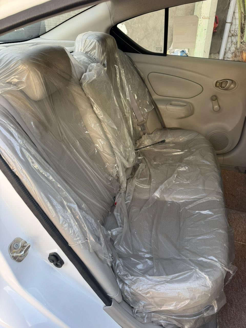 سلام عليكم عندي سني هندي موديل 21 رقم بغداد مكاني بغداد الكرخ ماشيه 16 الف مكفوله كفاله عامه كله على وضع الشركه رقم تلفون ***********
