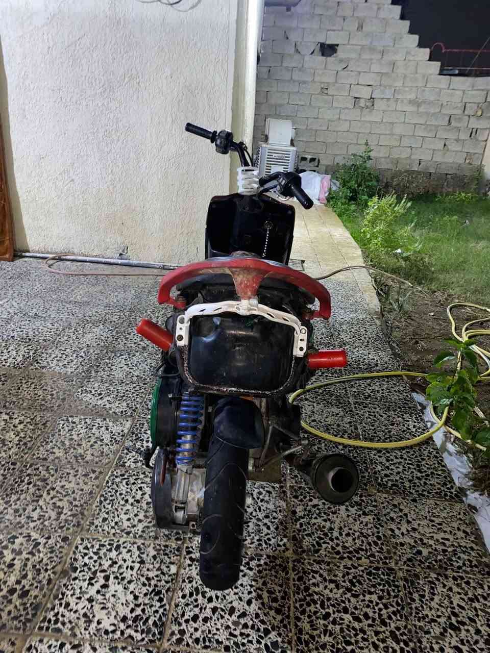 دراجه لبيع ماكس لدراجه نكره عليهه صالنصه رياضي مابيهه كل نقص سعر200 بيهه مجال  مكاني ديالى كنعان 
 رقم ***********
