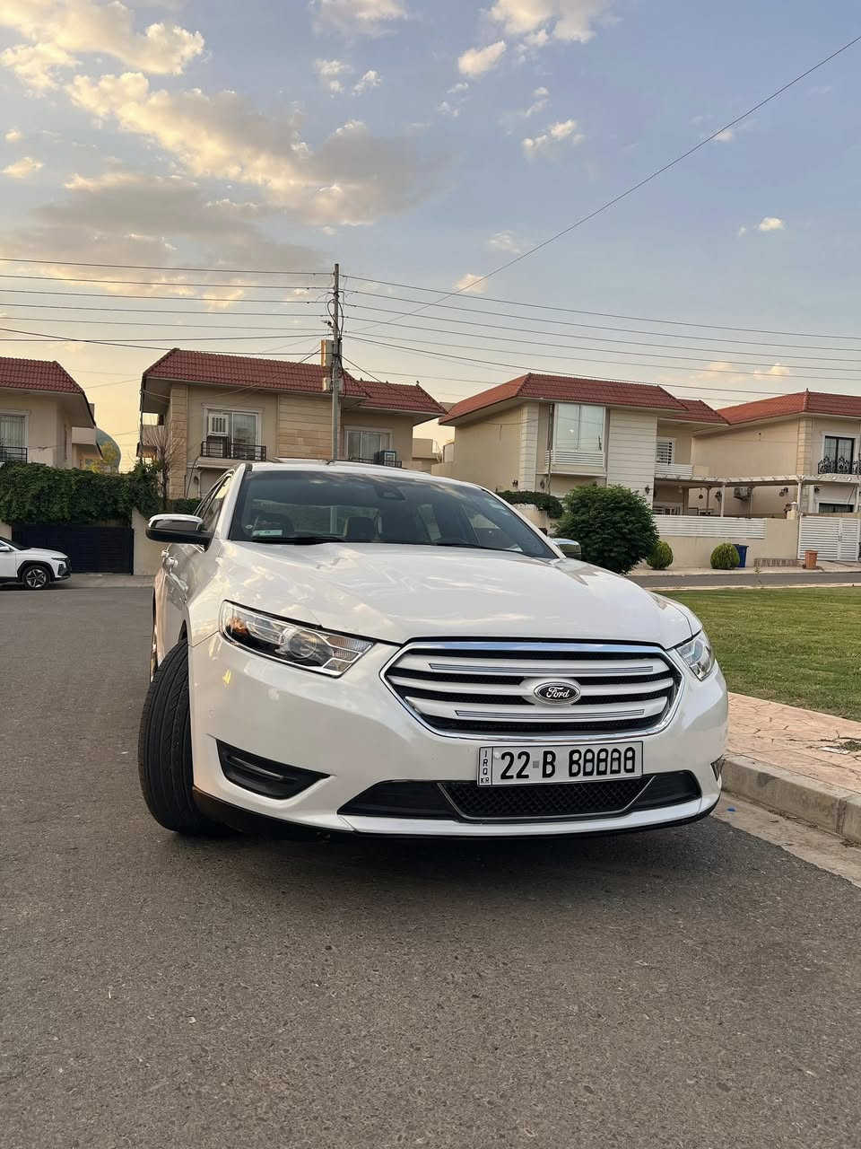 للعشاق التميز وفخامة الامريكي🔥🔥
Ford_tarues limited (NIVA)
فورد تورس (خليجي شركة نيفا)
ليمتد فول للاخير 1/1
الموديل :2013
ناقل السرعة ؛أوتوماتيك سبورت
عدد السلندرات ؛ 6 سلندر
حجم المحرك: 3.5L
القدرة الحصانية ؛ 288hp
نظام الدفع ؛ امامي
دواخل اسود 
الدواخل:7الوان
بصمة ابواب وبصمة تشغيل+تشغيل عن بعد
 جلد - كهربائي - تدفئة - تبريد - مساج-سترين تدفئة
وسادات هوائية ؛ 10 + 3 شاشة + رادار امامي وخلفي + حساسات+اوتو بارك
قياس الإطارات ؛ 20انش
السقف: سلايت رووف
بردة خلفي 
بيها ثلاث مكانات صبغ 
جالملغ جهة السكن 
 و الجاملغ الامامي 
والخلفي جهة السايق 
 بدو حادث بدون ايرباك بدون دواخل صبغ للجماليه اثر دحجات وشرط الصبغ درجه اولى
 وسونار موجود 
المكان اربيل  
السعر 130$
للتواصل ***********
