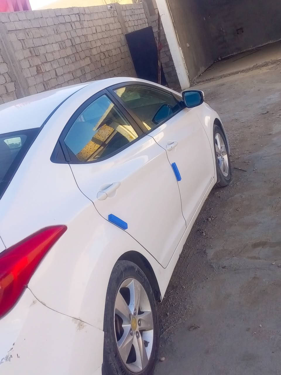 سلام عليكم النترا 2015 للبيع خليجي سياره مكينه وكير خير من الله حداديه فقط دبلات مكاني بابل رقم قادسيه سياره بيه 3قطع صبغ سعره 93 وبيه مجال بسيط  الاستفسار اكثر اتصال علرقم ***********
