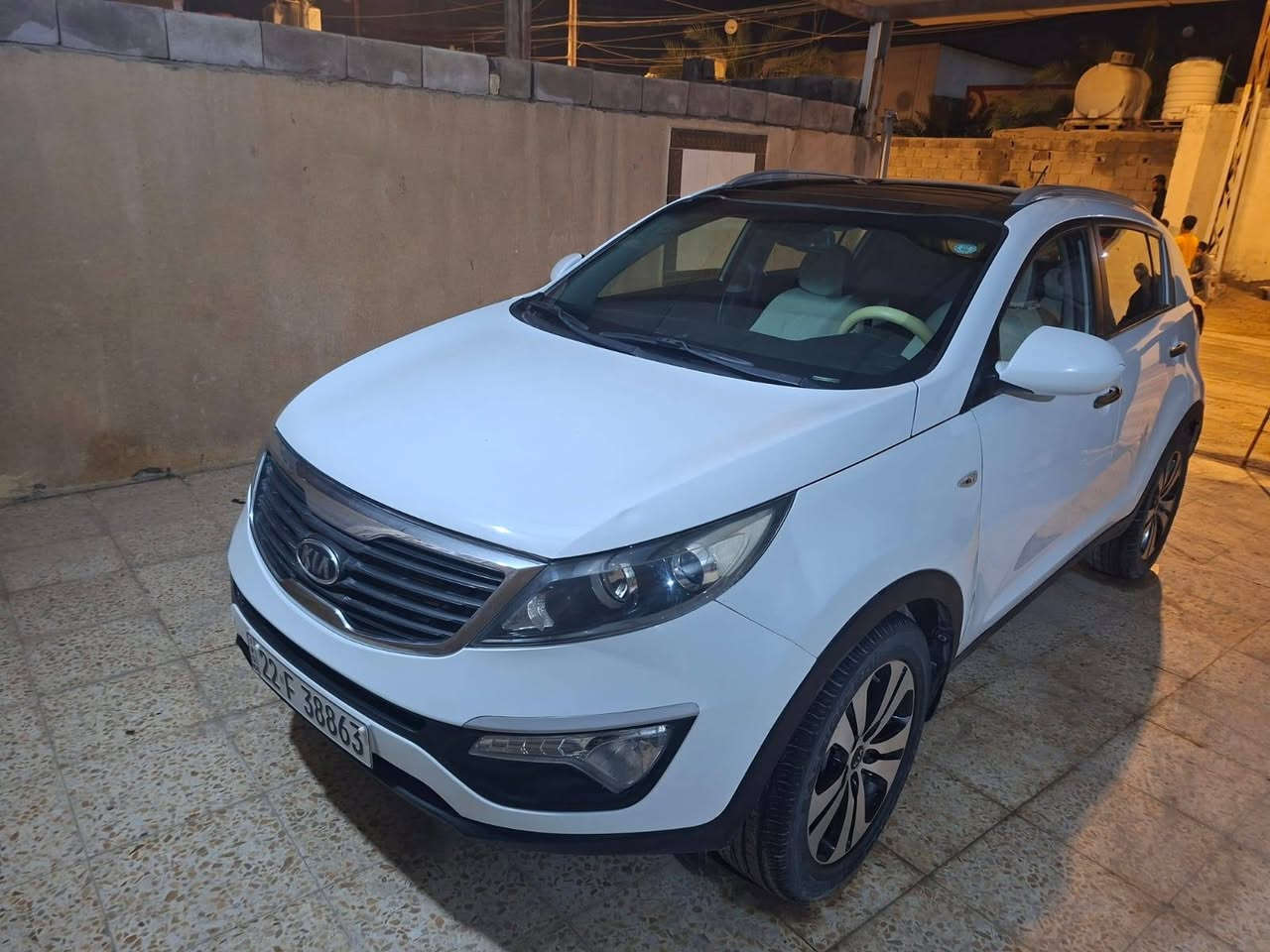 كيا سبورتج ٢٠١٤ رقم اربيل للبيع
للاستفسار الاتصال على الرقم 
***********
