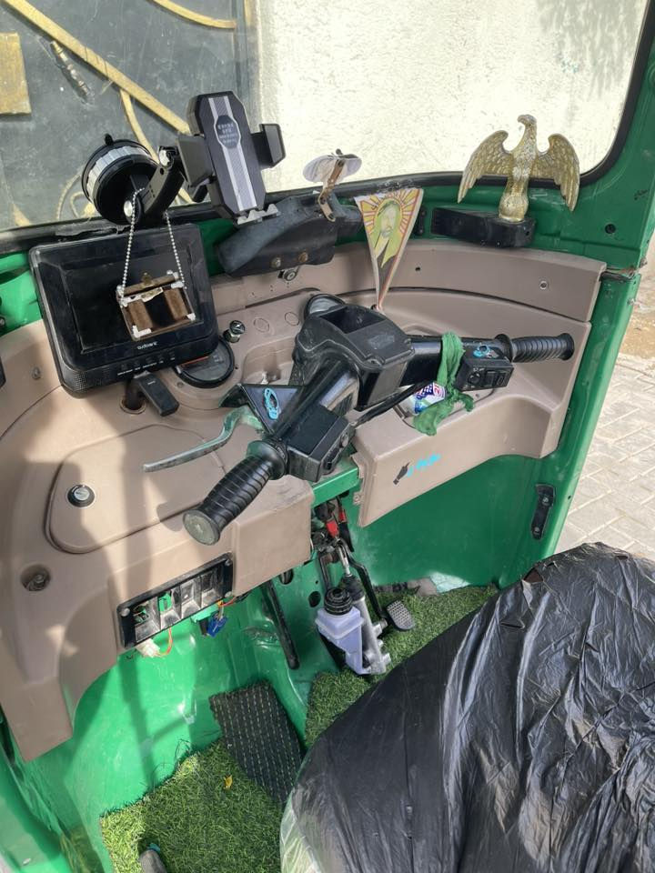 سلام عليكم تكتك لبيع 20/ اوراق اصوليه  مكينه كفاله البدي بي ضربات  خفيفه وراجعه بلادي مال بيت نضيفه مال جناي كبل تطلع بيها على باب الله السعر 6400 وبيها مجال حك جيه العنوان البصره حيانيه رقم الهاتف 0782162715 واتساب فقط وخادم


**إذا كنت صاحب هذا الإعلان وتريد حذفه لأي سبب، رجاءا أرسل رسالة إلى الدعم الفني**