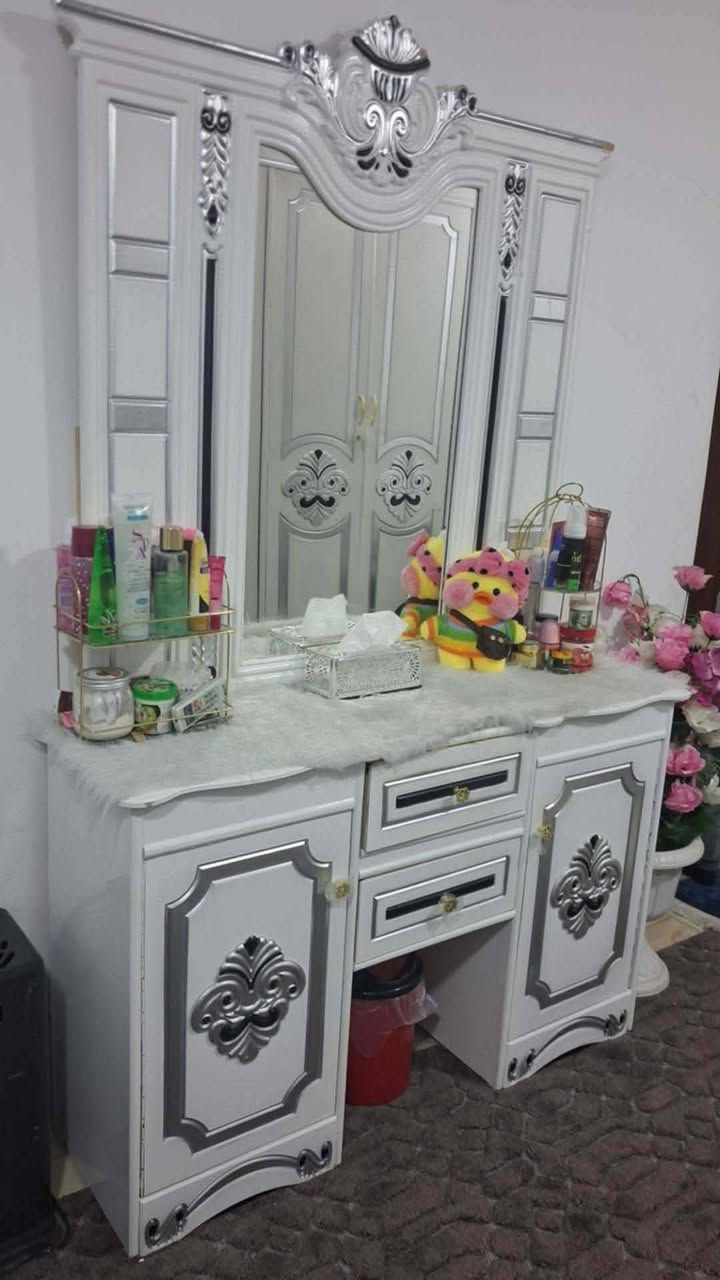 السلام عليكم
غرفه خشب للبيع ب ٨٠٠ وبيها مجال جديده اي ضرر مابيها
العنوان بغداد التاجي


**إذا كنت صاحب هذا الإعلان وتريد حذفه لأي سبب، رجاءا أرسل رسالة إلى الدعم الفني**