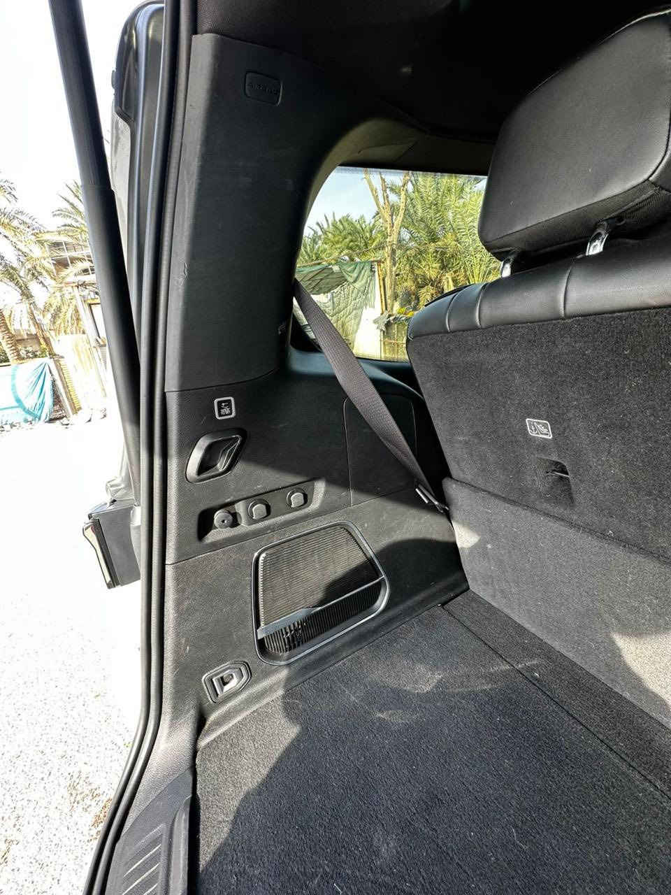 السلام عليكم 
جيب واكنير موديل2022 8سلندر5700 فول مواصفات ميحتاج اذكر  اعلئ فئه 
وارد امريكي حادثه باب خلف السائق مبدل اصلي وكاله 
رقم بغداد تحويل ثاني يوم 

مكاني بغداد البياع ***********بيع او مراوس
