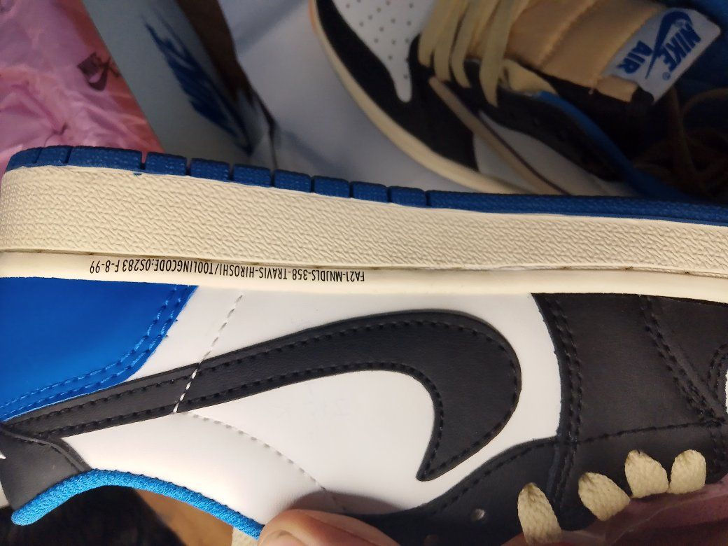 حذاء فول الفول كل التفاصيل بالصور 
السعر 30مع التوصيل للحجز خاص 
قطعه واحده فقط


**إذا كنت صاحب هذا الإعلان وتريد حذفه لأي سبب، رجاءا أرسل رسالة إلى الدعم الفني**